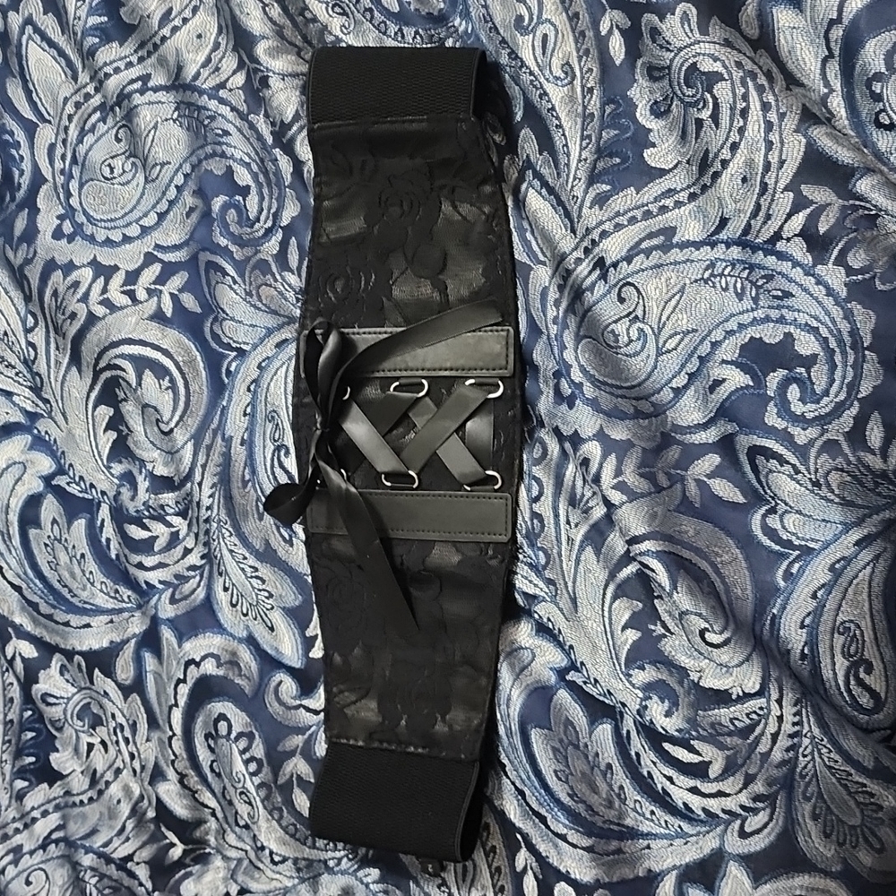 NWT Torrid Black corset belt